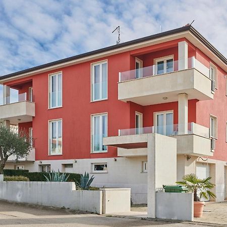 Villa Ax Umag Buitenkant foto