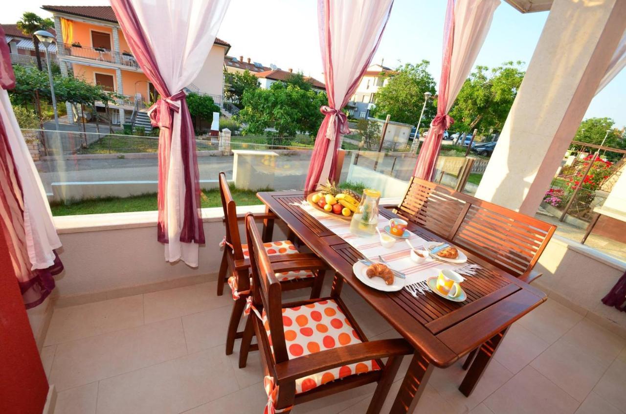 Villa Ax Umag Buitenkant foto